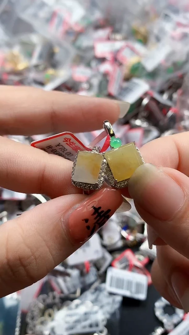 银S925镶嵌戒指翡翠天然A货缅甸翡翠