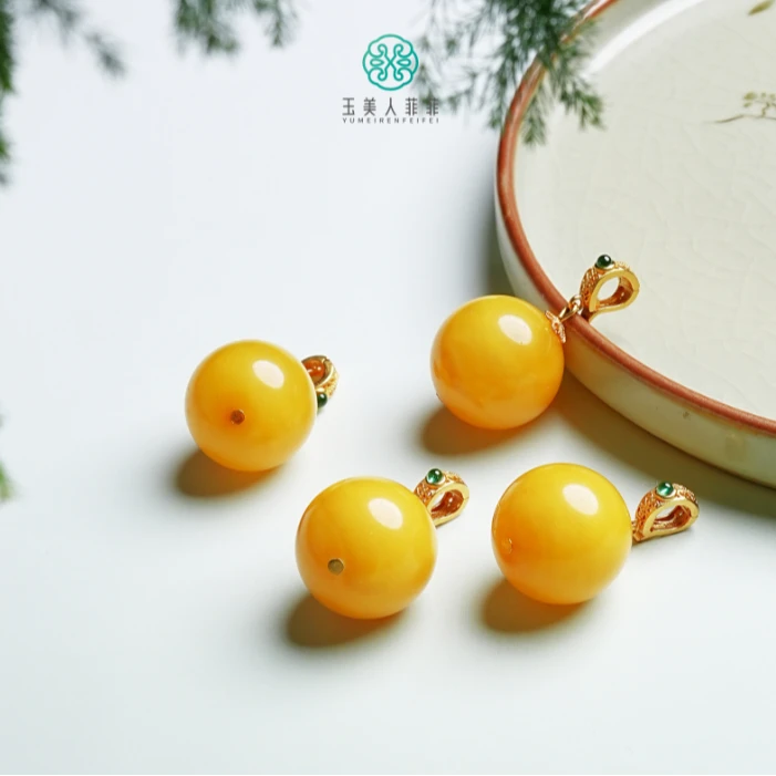 石惑珠宝~蜜蜡吊坠圆珠约16mm*多样性发一