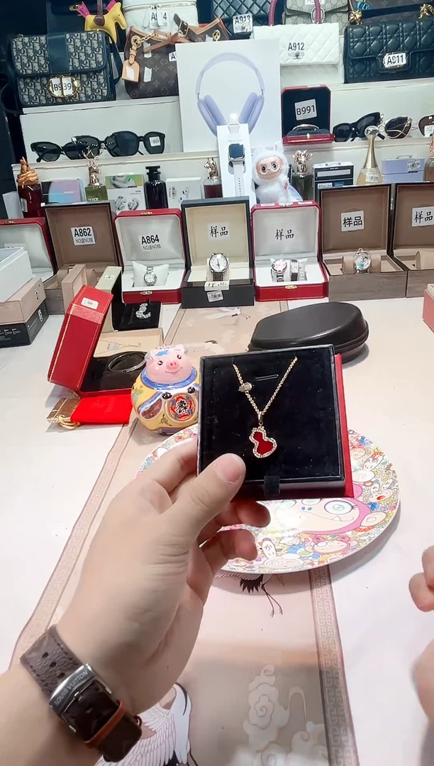瓷片瓷器 库房到期 全部地板价@@1