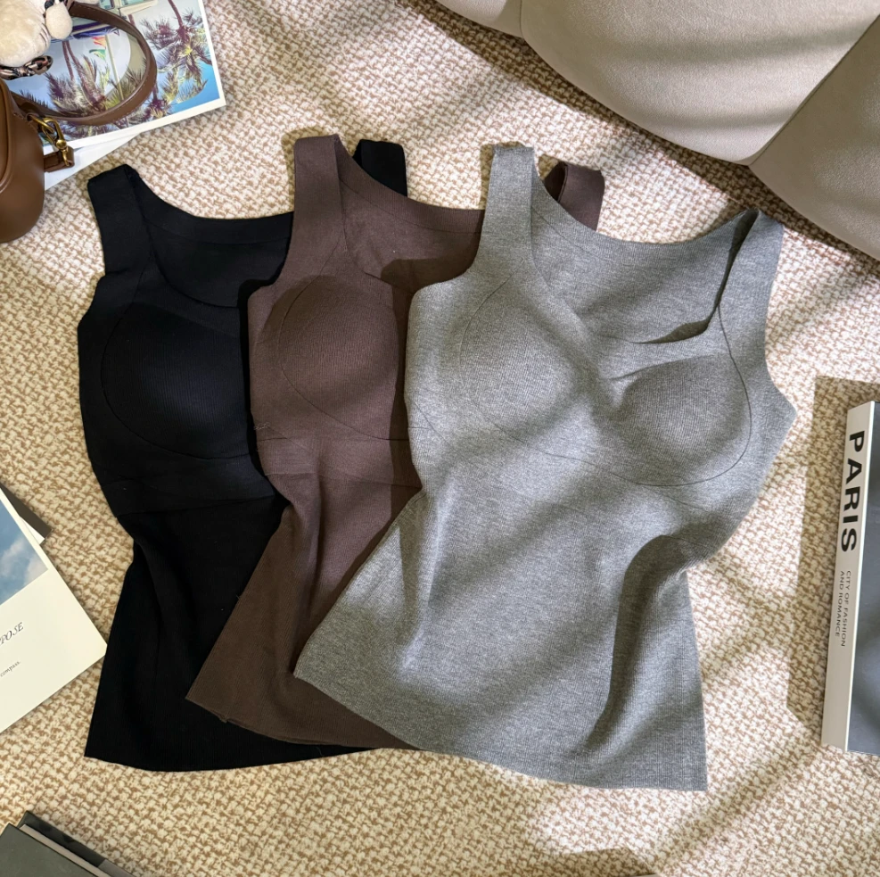 （小暖炉）秋冬保暖发热背心女带胸垫一体杯内搭