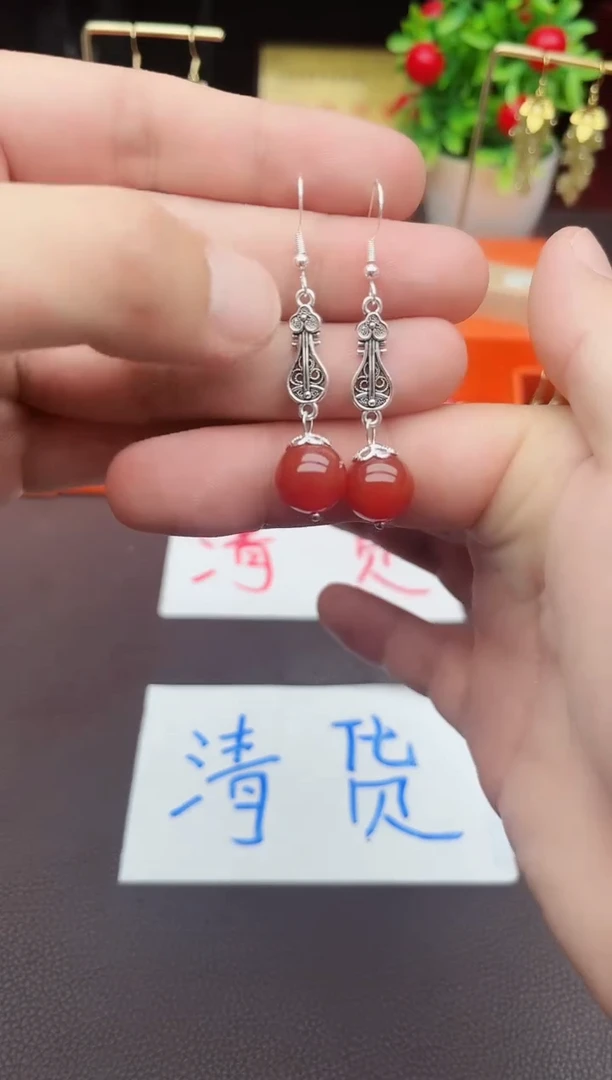 南红玛瑙银S925镶嵌耳饰428000