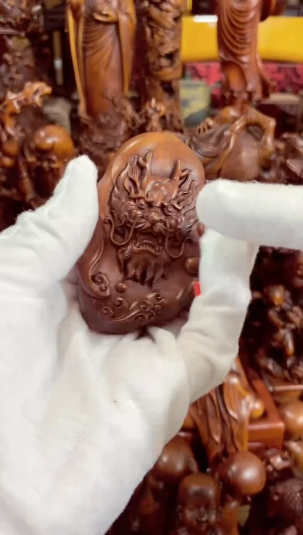 小叶黄杨小件龙牌