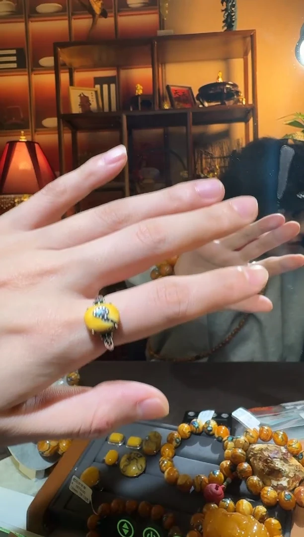 蜜蜡颈饰银S925镶嵌5468天然蜜蜡珠宝奇石