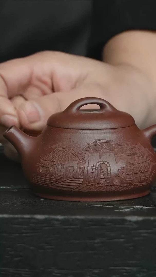 【闪购商品】紫砂茶壶紫泥刻绘文瓢