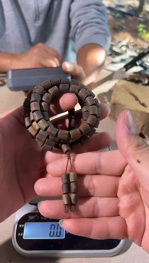 沉香沉香碎屑收藏级沉水】0.8桶珠多圈46g+多样性发一条