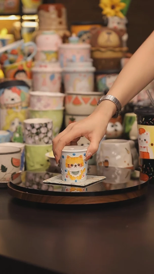 景德镇釉下彩绘设计师款式陶瓷