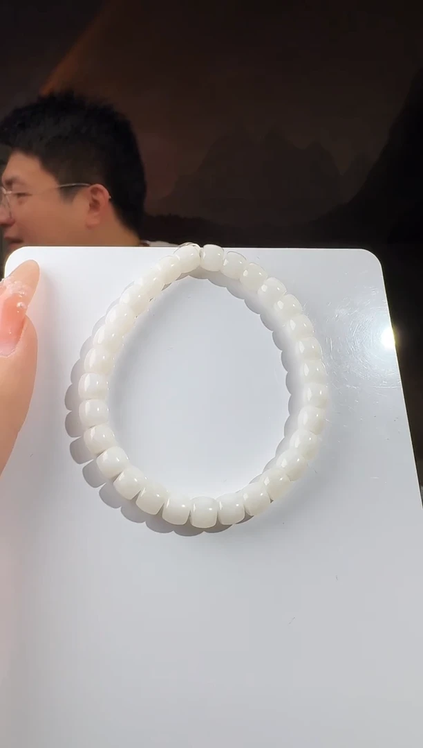 未镶嵌手串和田玉手串