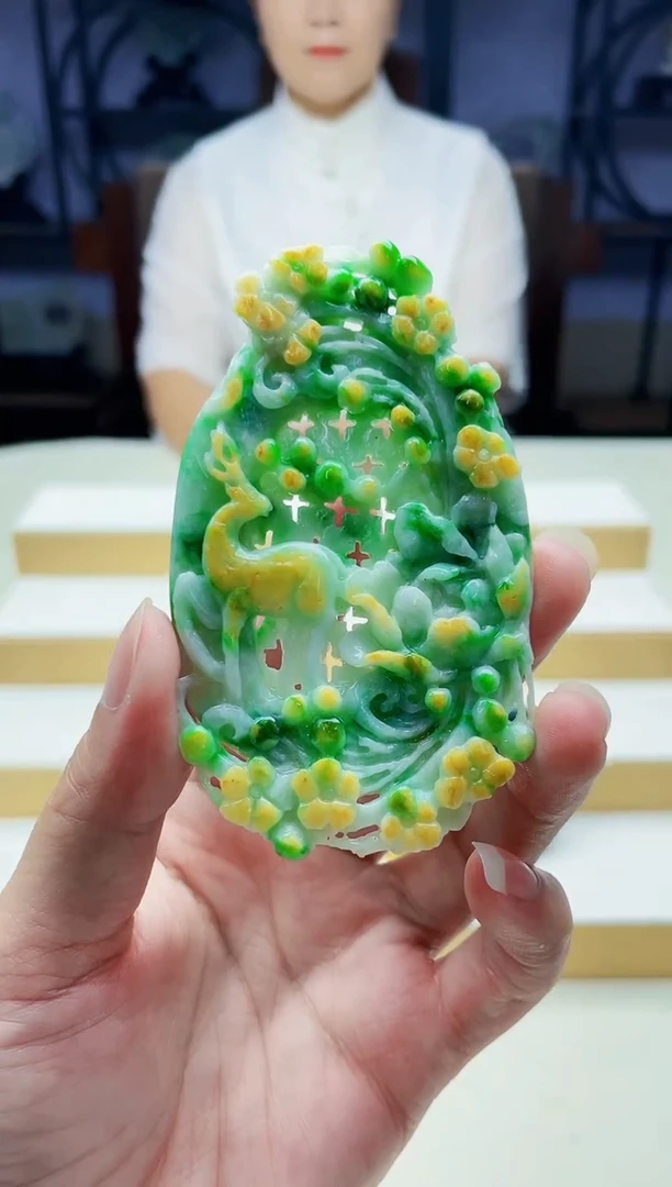 未镶嵌定制翡翠毛货09150193