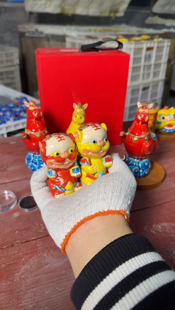 陶瓷喜狮11111111111