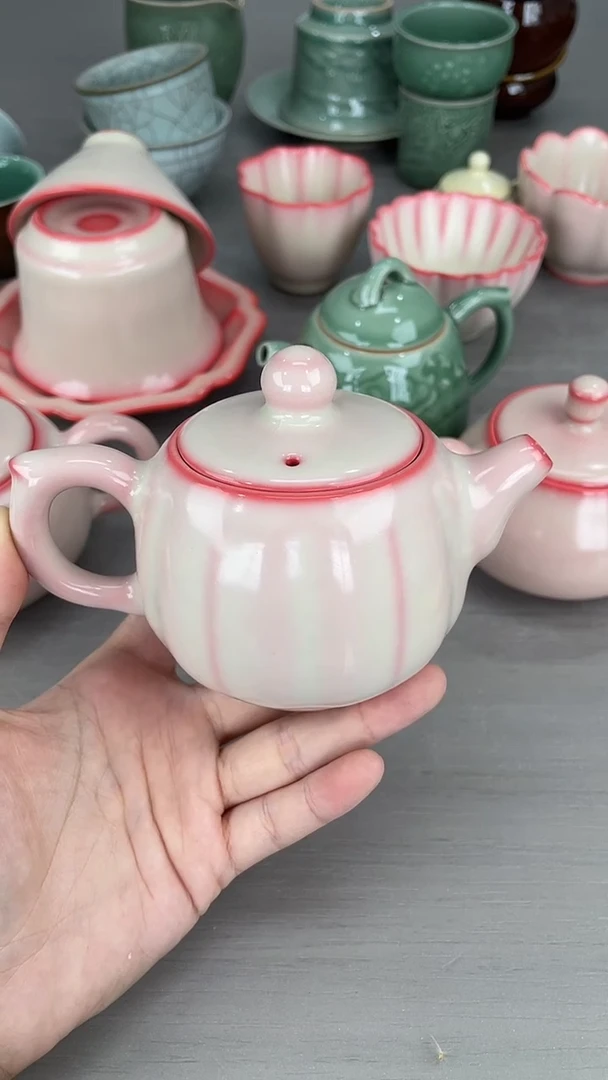 龙泉青瓷直播福利仓储微微暇