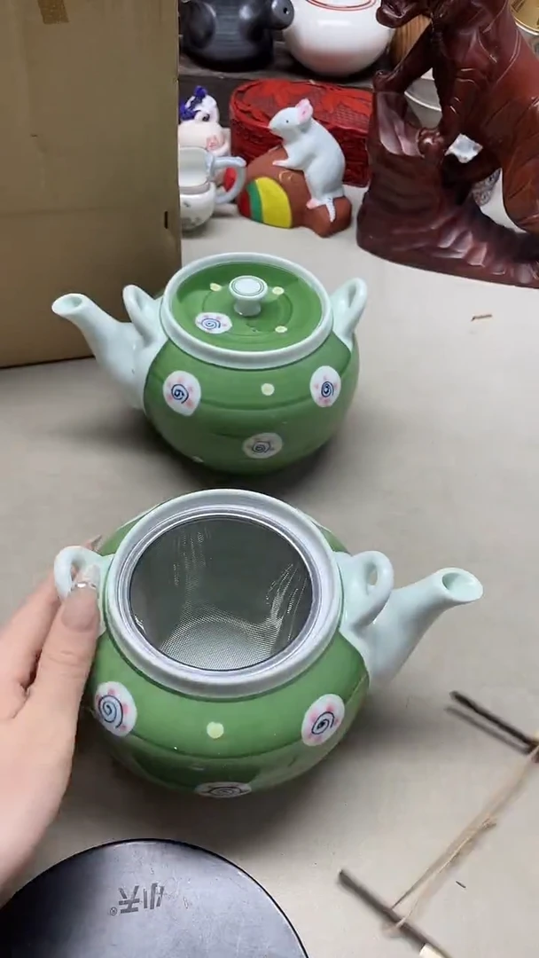 瓷片球形出水口提梁壶