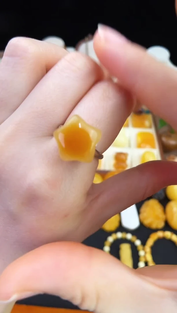 琥珀未镶嵌珠宝奇石柒月