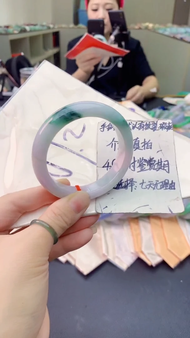 翡翠手镯未镶嵌0231094626