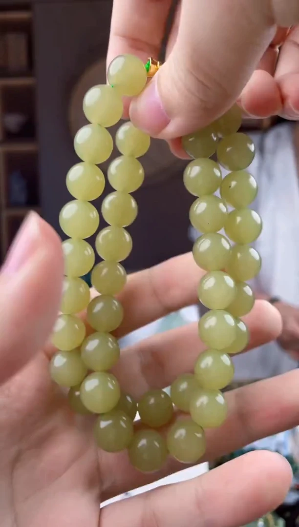 颈饰未镶嵌和田玉拍一发一，多样性发货