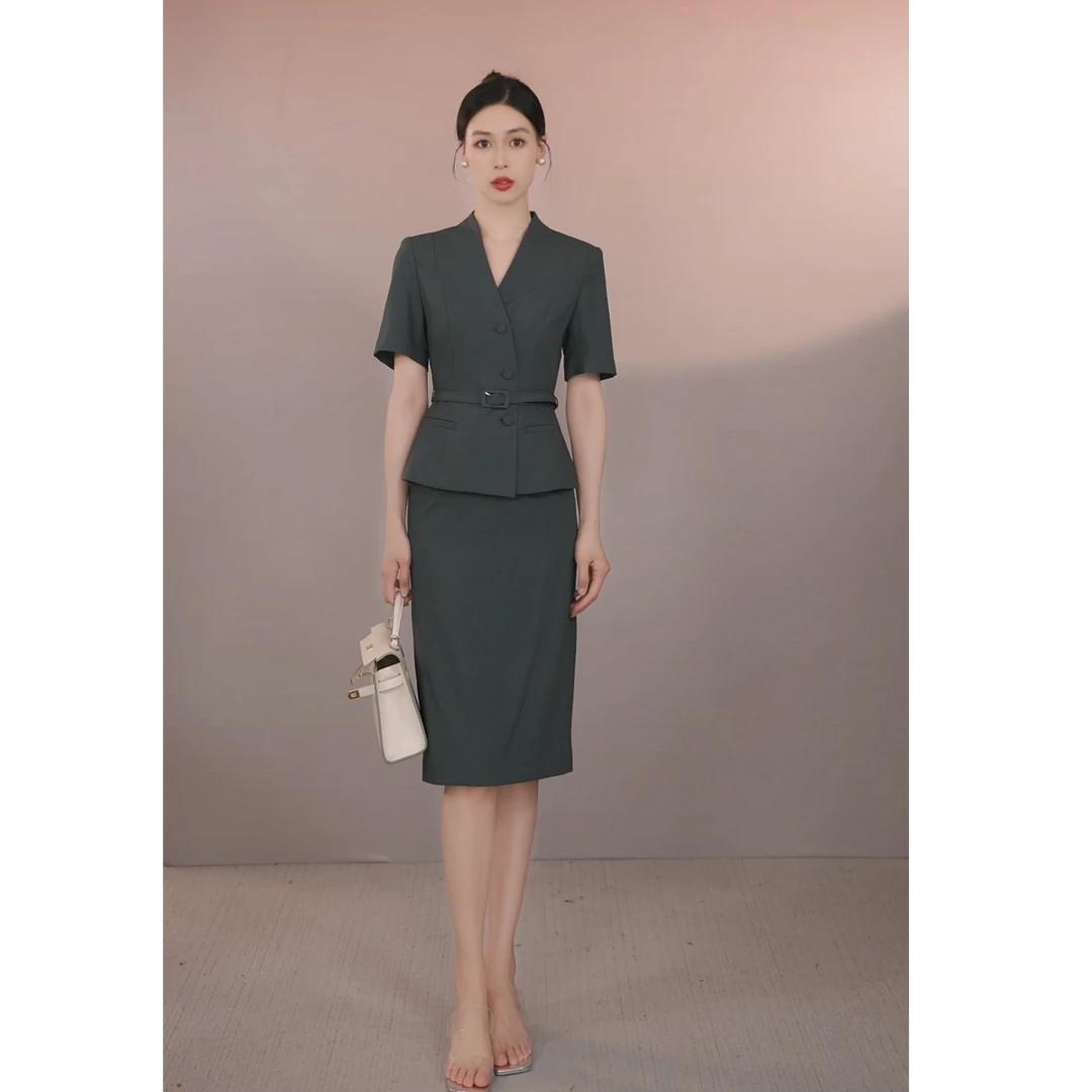 艾尚2025老钱风显瘦短袖夏季时尚套装气质修身款商务通勤工作简约