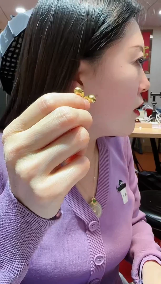 【闪购商品】和田玉耳饰银S925镶嵌水滴耳