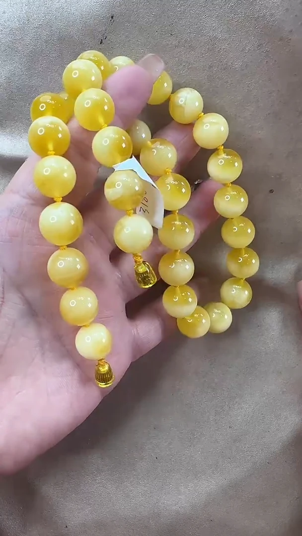 琥珀颈饰未镶嵌项链