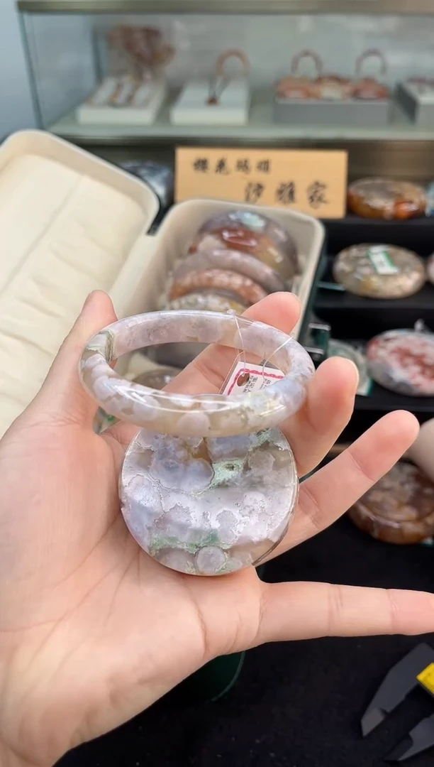 未镶嵌手镯石英质玉55圈口（赠品镯心）6357163