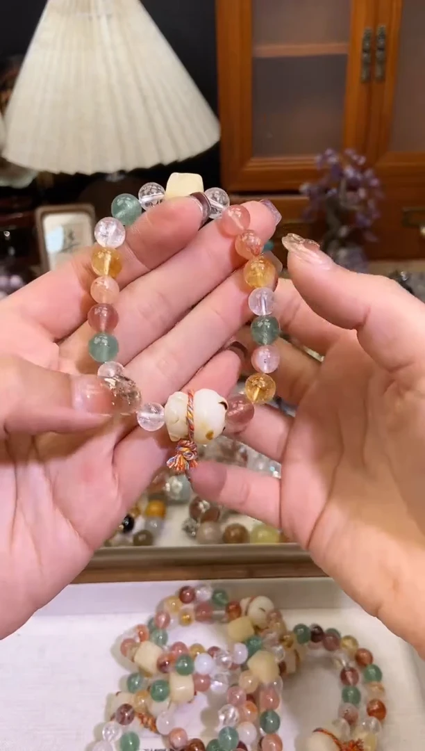 【闪购商品】水晶手链未镶嵌468多宝