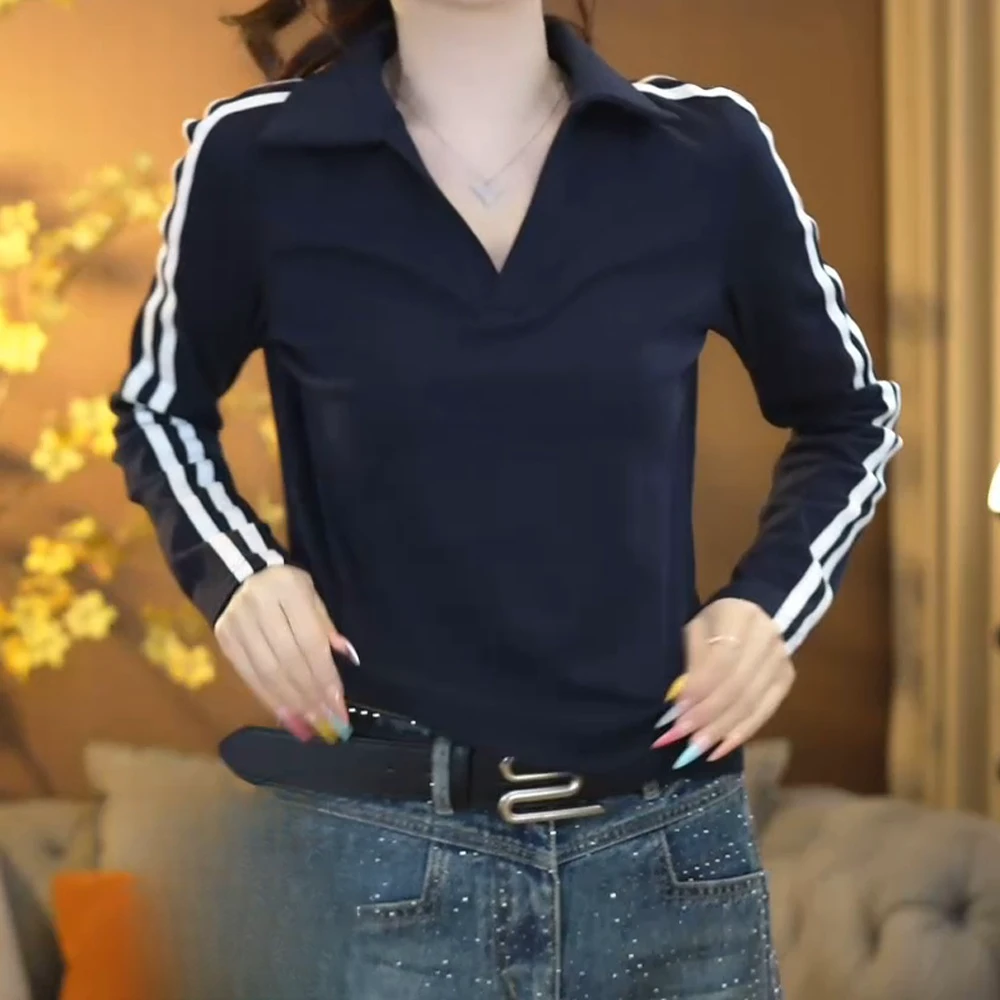 2025春季新款高级感洋气时尚条纹V领打底衫T恤设计师款上衣