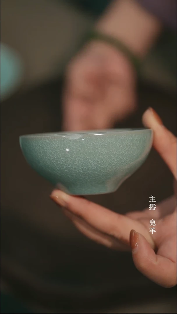 62-1隐足普洱杯-冰花鱼鳞片（微瑕）羊