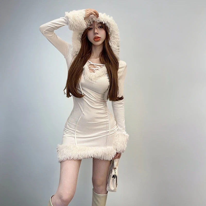 氛围连帽毛毛连衣裙女秋冬纯欲辣妹修身性感包臀短裙打底内搭裙子