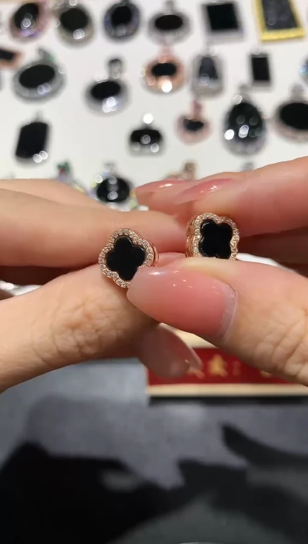 【闪购商品】翡翠吊坠(不含链)银S925镶嵌8多人多样性随机发货1件