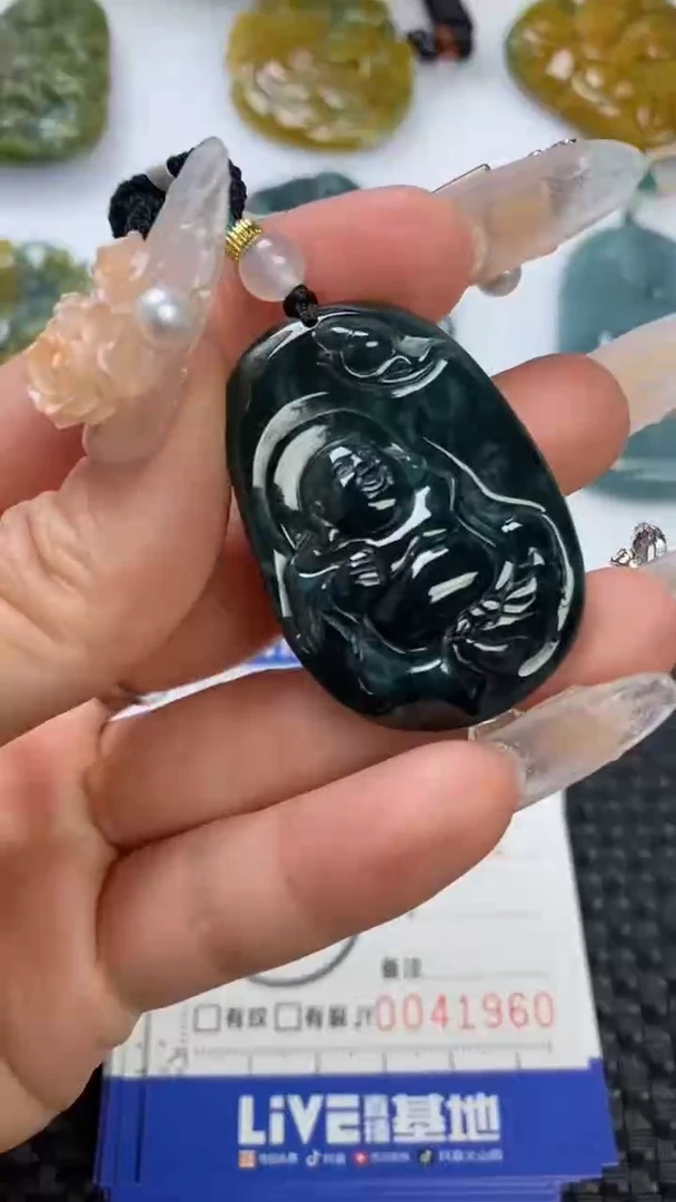 【闪购商品】翡翠颈饰未镶嵌1111111111111111