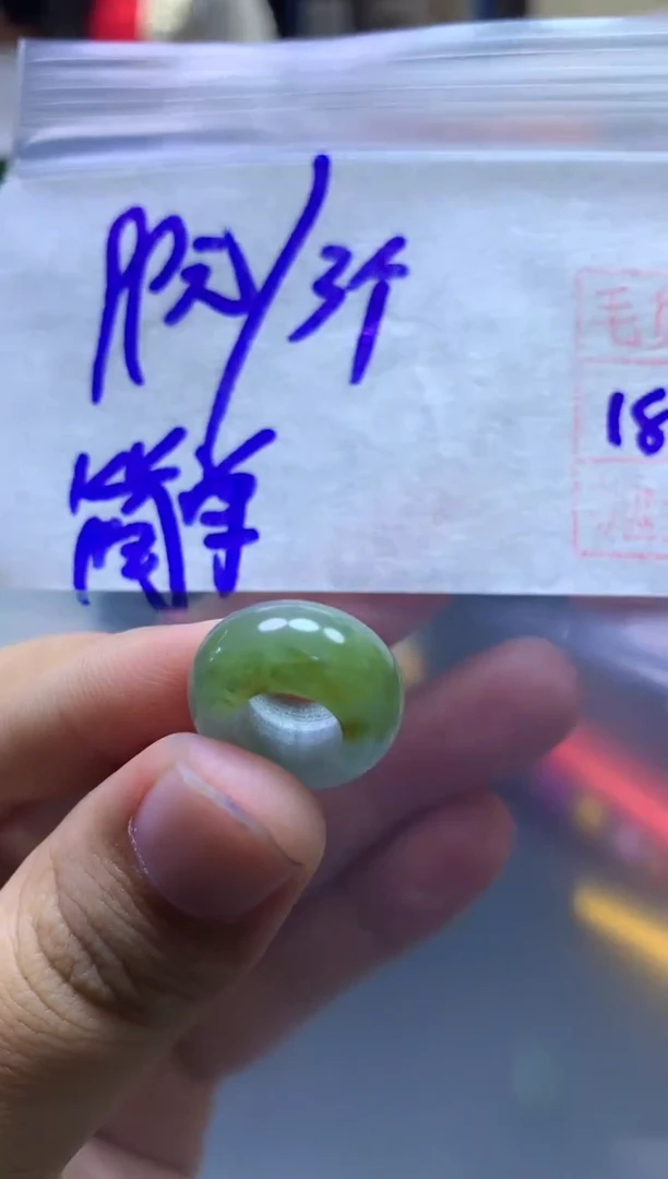 未镶嵌定制翡翠简*哦3个挂件#99元毛货需抛光