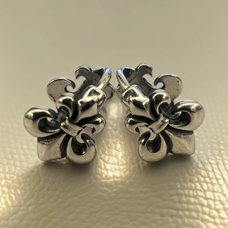 925银耳饰 S925纯银鸢尾花耳钉E015男士复古轻奢痞帅