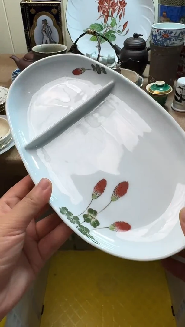 瓷片默认微瑕，完美慎拍