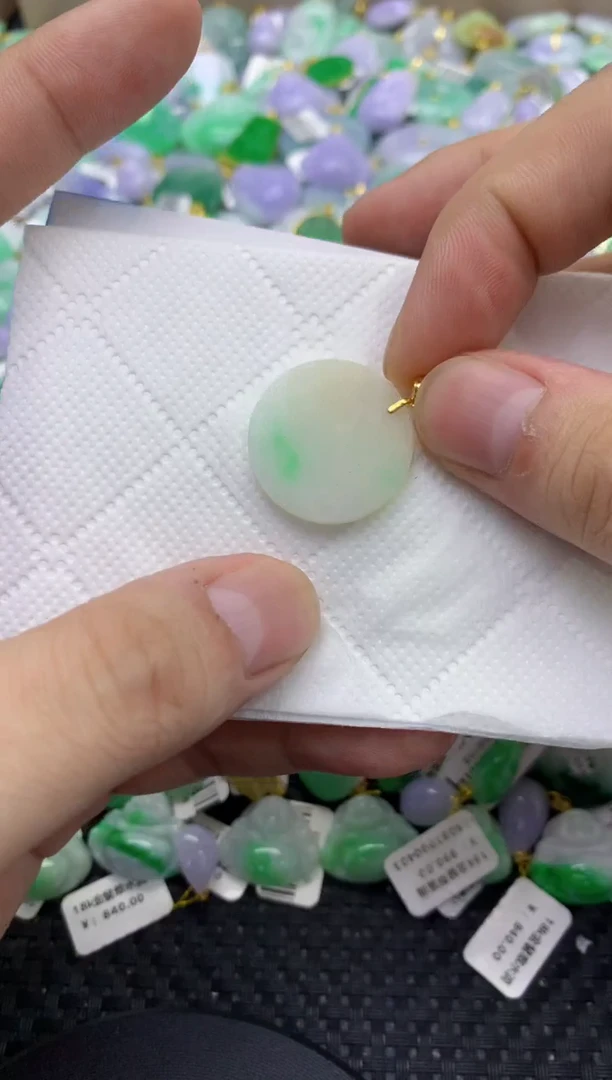 颈饰未镶嵌翡翠天然缅甸翡翠A货