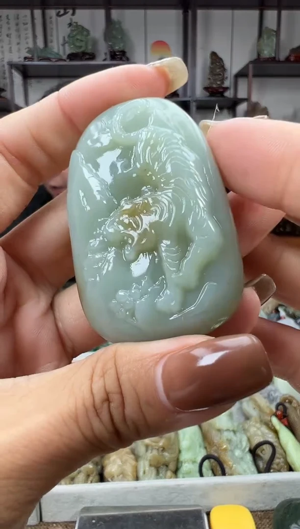 未镶嵌和田玉把件1