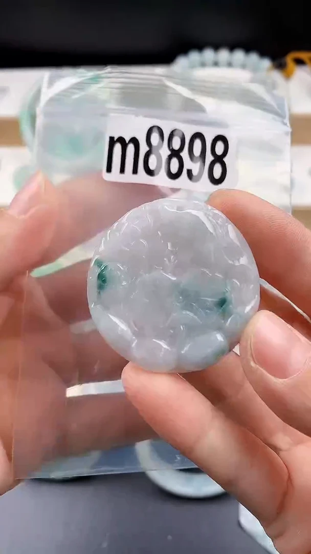 颈饰未镶嵌翡翠颈饰未镶嵌缅甸天然翡翠吊坠