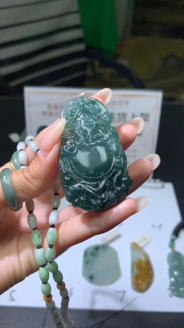 【闪购商品】定制翡翠未镶嵌不退不换CMH1件-A