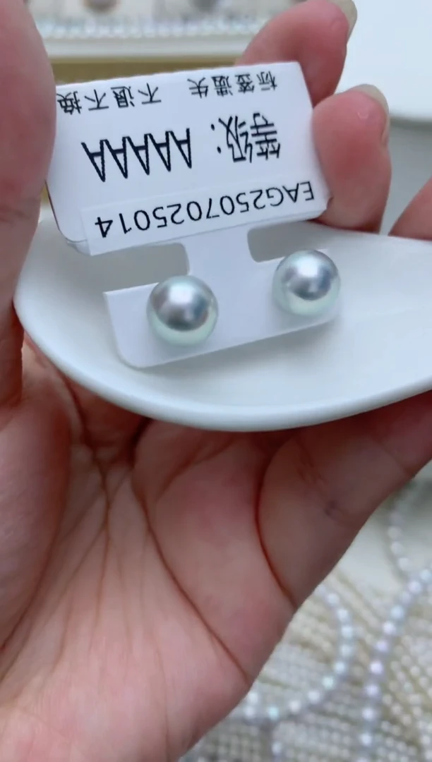 银S925镶嵌耳饰海水珍珠q99