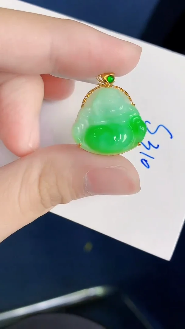 颈饰18K金镶嵌翡翠天然翡翠缅甸A货