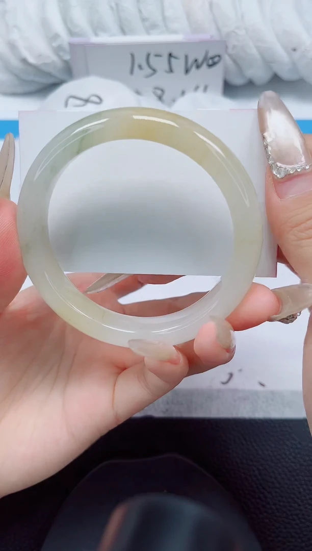 未镶嵌手镯石英质玉121-60/61