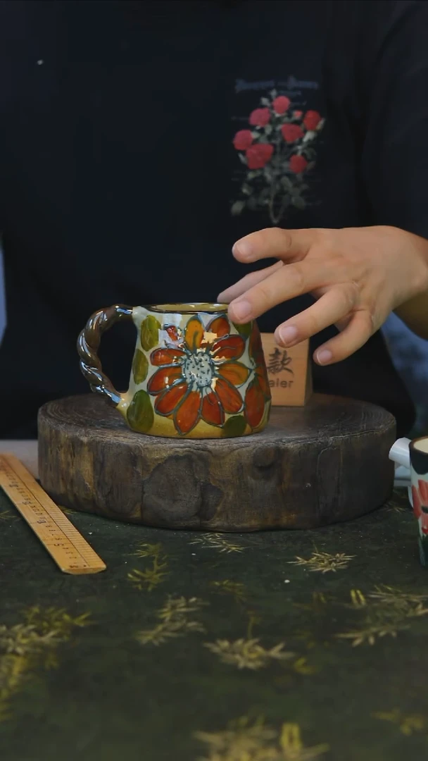 花瓶110手工高温釉下彩陶瓷