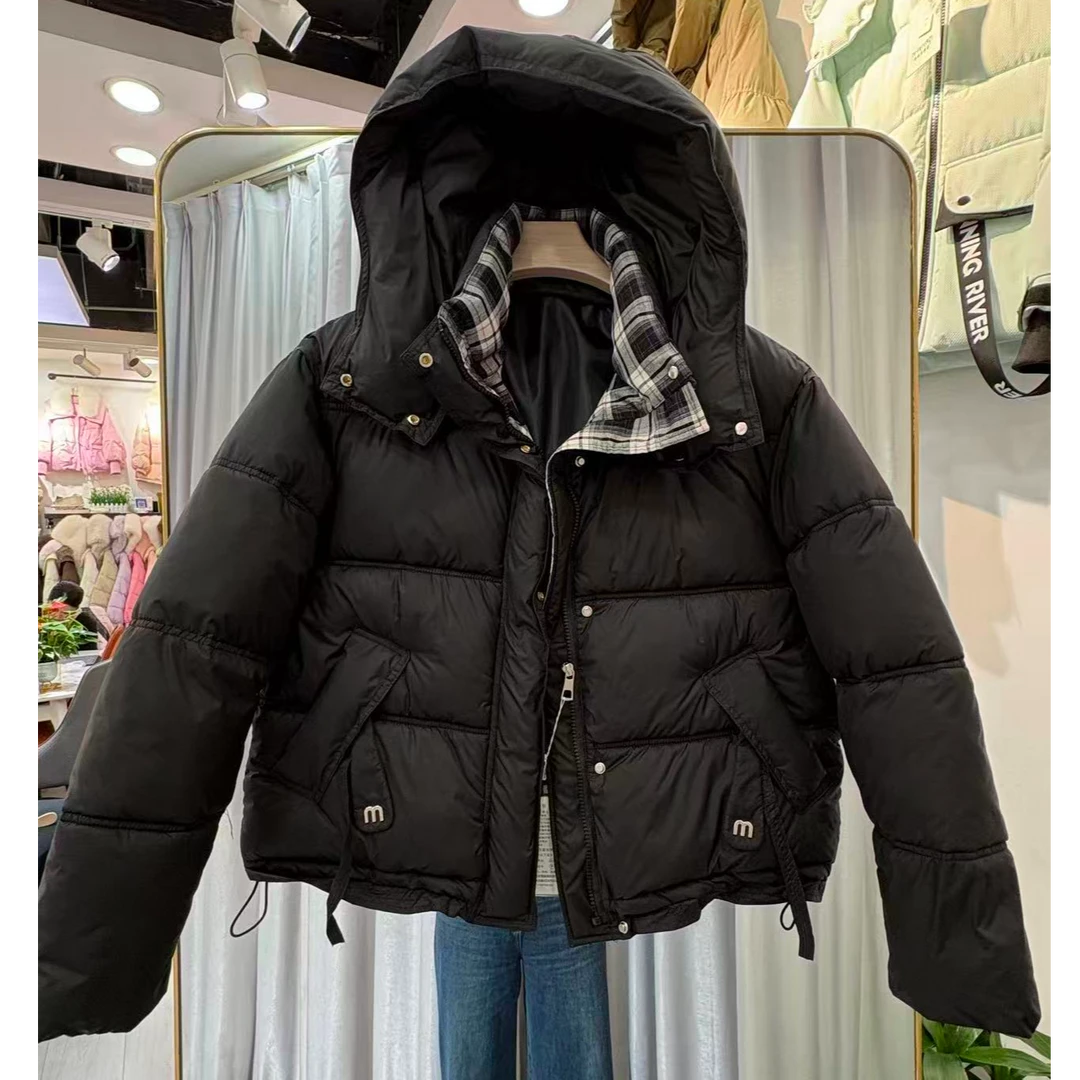 【卡蔻】82619宽松型短款女小个子带帽棉服（衣长61左右）