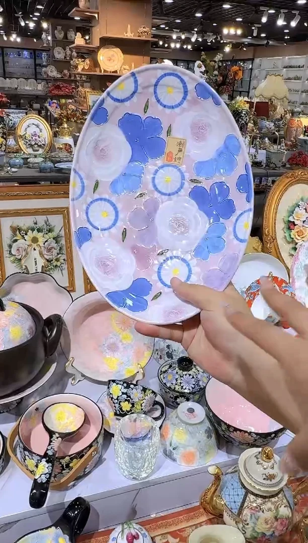 骨瓷娜娜中古瓷器如图所示79
