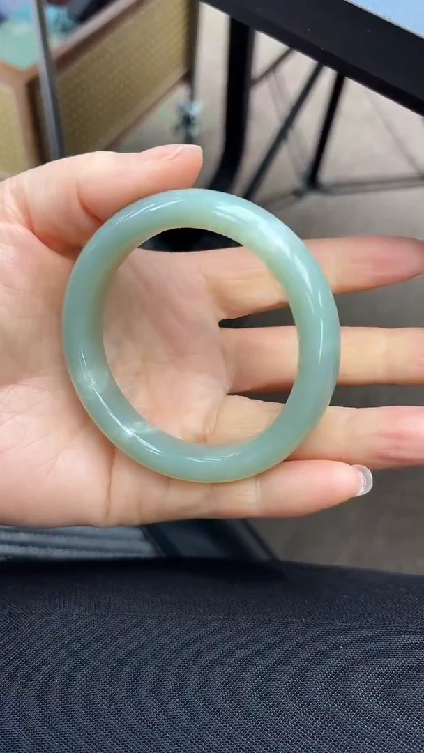 未镶嵌手镯和田玉W-5:56MM