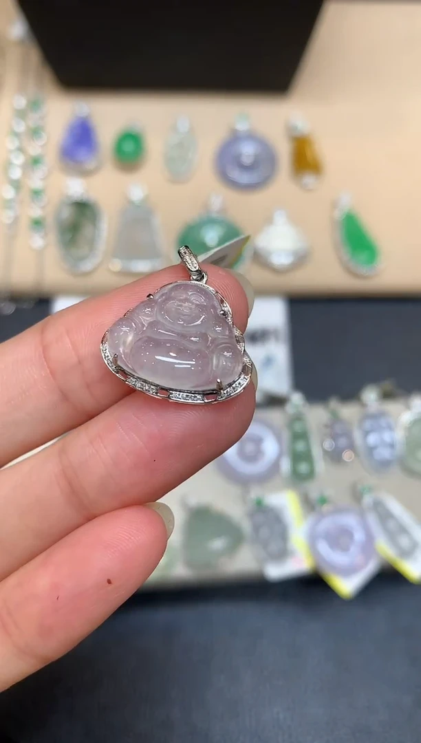 颈饰18K金镶嵌翡翠 佛公【无服务费