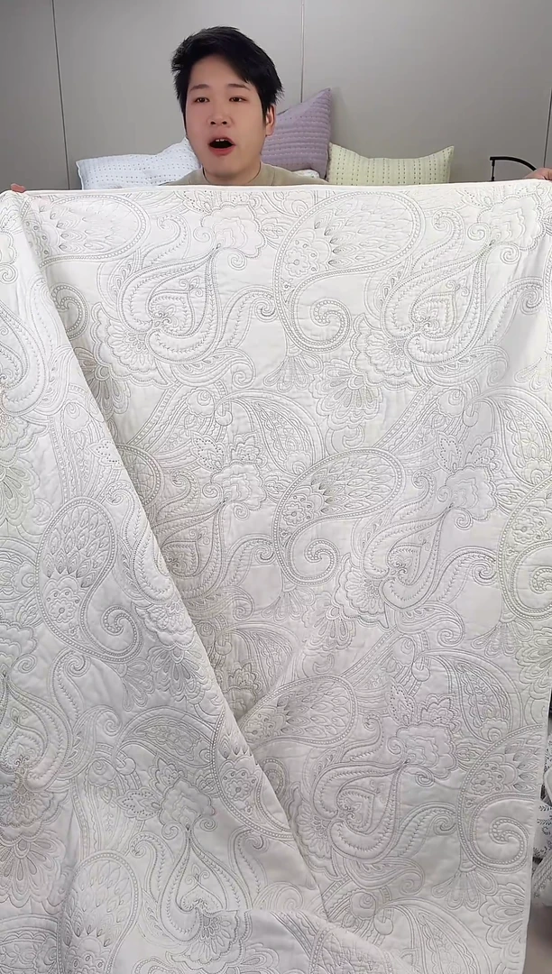 棉腰果花白220*240单床盖纯棉