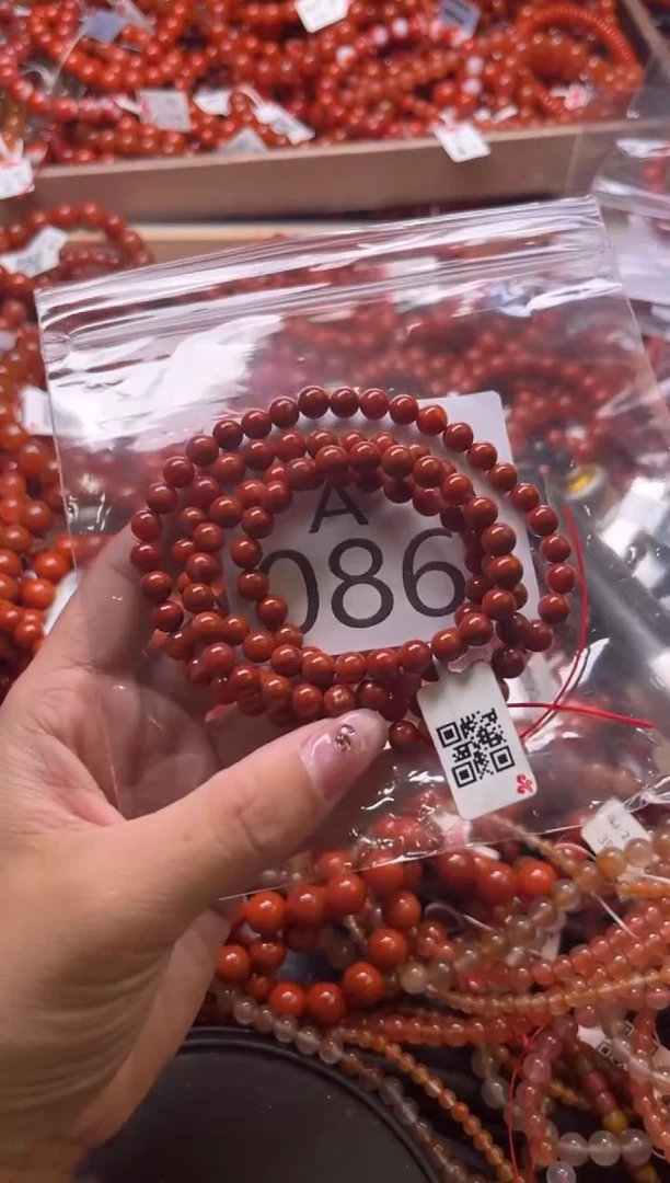 南红玛瑙未镶嵌珠宝奇石A086-6