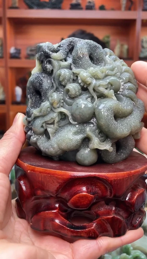 未镶嵌和田玉摆件1