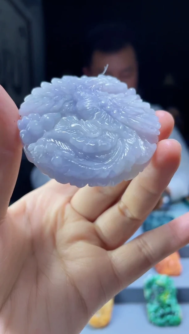 吊坠(赠链)未镶嵌翡翠翡翠
