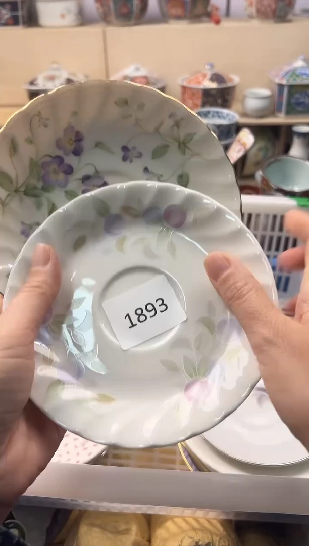 瓷片劉**涵3777739904524615852