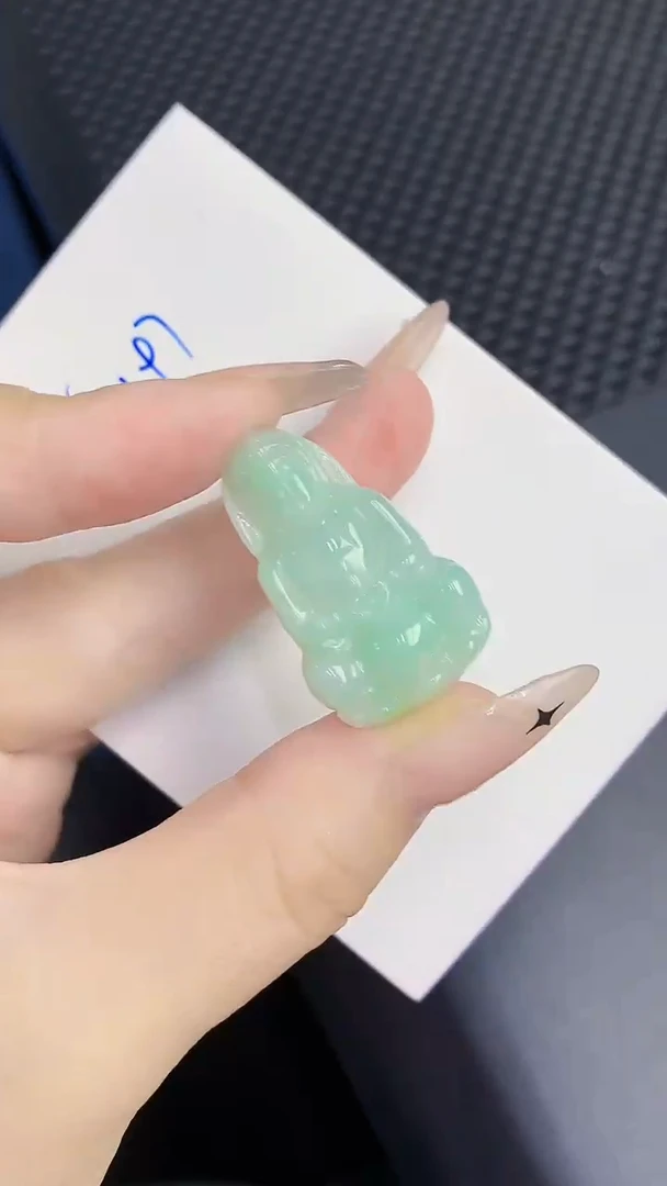 颈饰未镶嵌翡翠缅甸天然翡翠A货