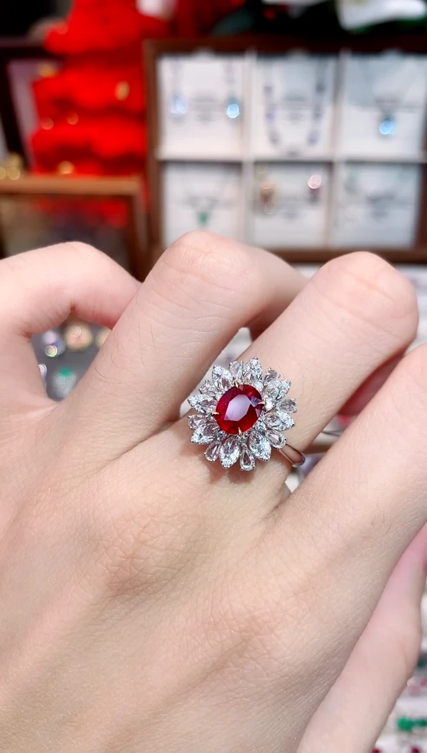 18K金镶嵌戒指红宝石1.13ct/天然宝石/七天无理由·